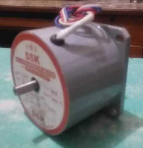 AC Synchronous Motor, Weight: 10 kg