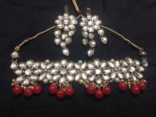 Glass Beads Kundan Choker Necklace
