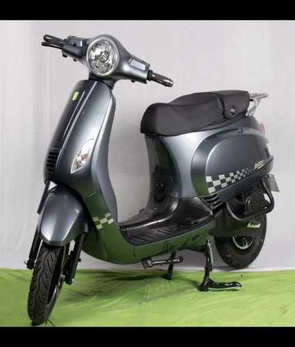 Silver 50Km/H Speed Electric Bike 