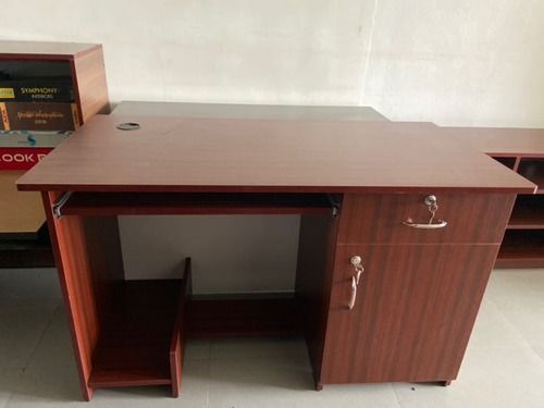 Smooth Surface Wooden Office Table No Assembly Required