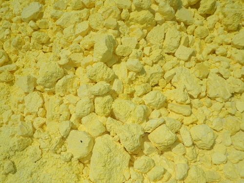 Quality Flake Sulphur - 99.8% Purity, Max 0.05% Acidity | Yellow Solid Flakes for Agriculture, Industrial, and Medicine Use