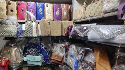 Cheapest Designer Ladies Purse | Ladies Purse Wholesale market | Bridal  Purse | By EPIC LADKA | Facebook
