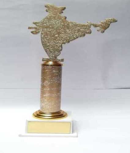 Attractive Brass Trophy For Sports Size: Customized