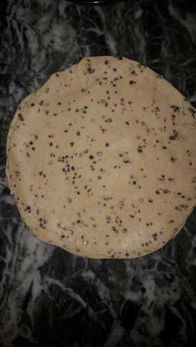 Hand Made Urad Daal And Kalimirch Papad Food Grade: Yes