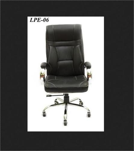 कार्यालय के लिए मशीन मेड L और P ब्लैक हाई बैक एग्जीक्यूटिव चेयर