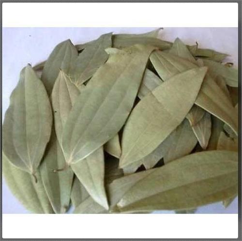 Green Organic Dried Bay Leaf