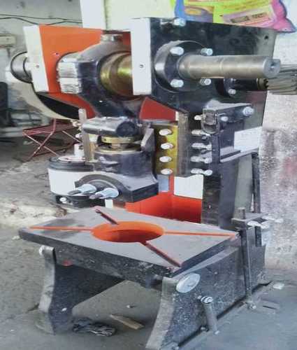 C Type Power Press Machine - Hydraulic Semi Automatic , Customized Metal Build, Green Finish, 240/380 Voltage
