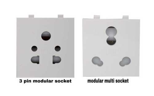 शटर के साथ व्हाइट इलेक्ट्रिकल मॉड्यूलर सॉकेट