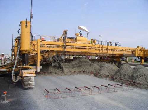 Yellow Fully Automatic Paving Machine