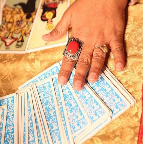 Tarot Card Reading Service By Divine Healers