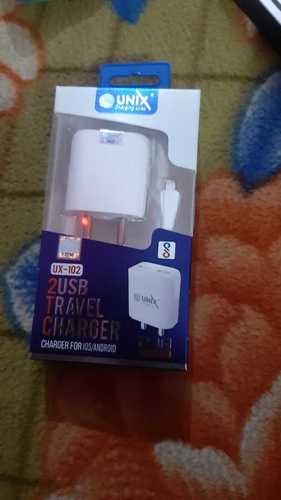  प्लास्टिक 2 USB ट्रैवल मोबाइल चार्जर 