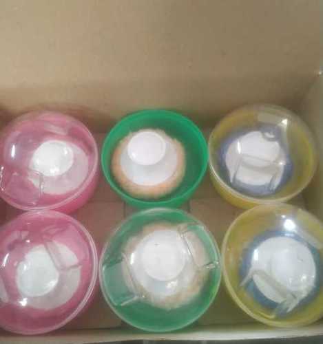 Different Colorq Light Weight Powder Puff