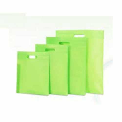 Green Color Non Woven Carry Bags Handle Material: Nylon