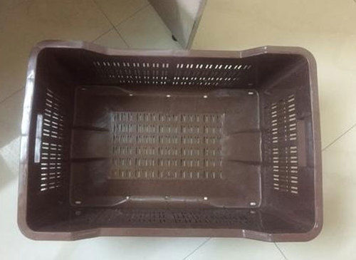 Brown Rectangular Plastic Vegetable Crates