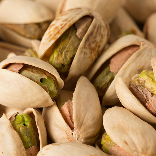 Fresh Organic Pistachio Nuts