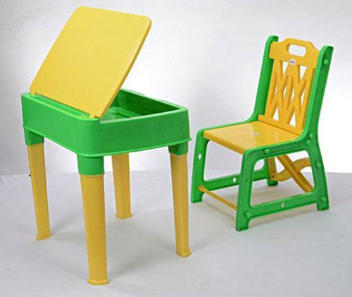 Multicolor Kids Plastic Table And Chair