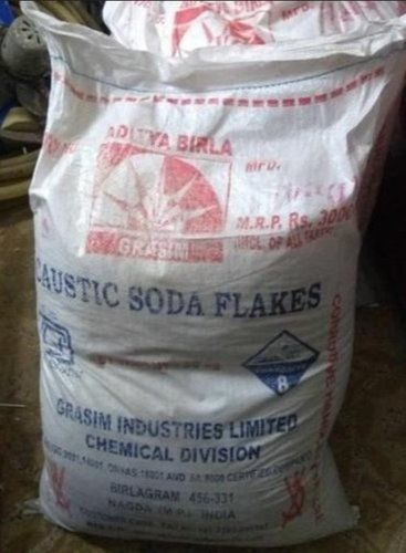 Caustic Soda Flakes - Industrial Grade, 50 Kg Packing Size | 100% Soluble, 100% Purity, Moisture Absorbent