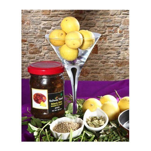 Premium Quality Oil Free Sweet And Sour Black Lime Pickle