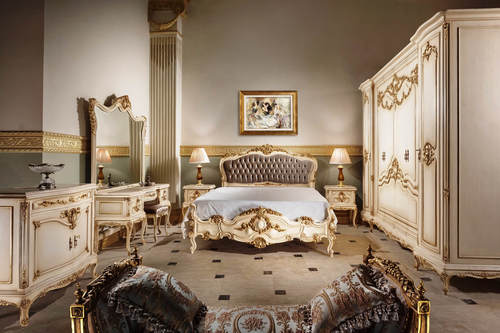 Stylish Antique Bedroom Suite