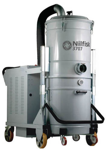 Nilfisk Vacuum Cleaner