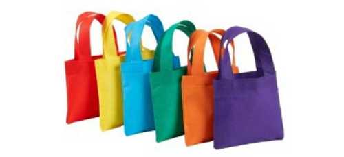  रंगीन गैर बुने हुए टोट बैग