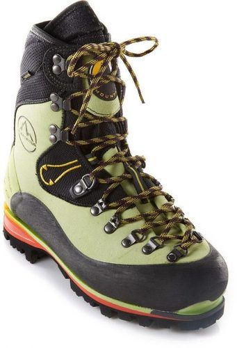 For Trekking Mountain Climbing Shoes In Various Sizes