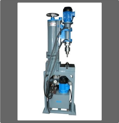 hydraulic riveting machine