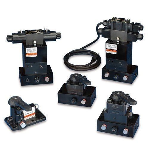 Globe Type Pumps And Directional Control Valve For Industrial