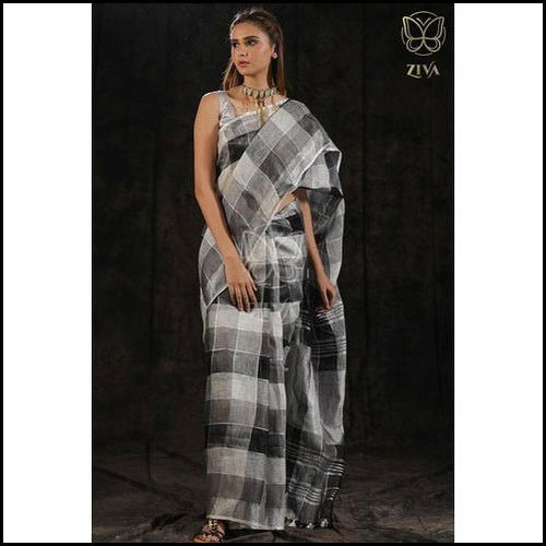 Dyed Yarn Woven Black And White Checkered Linen Saree