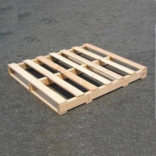 Wooden 4 Way Pine Wood Pallets