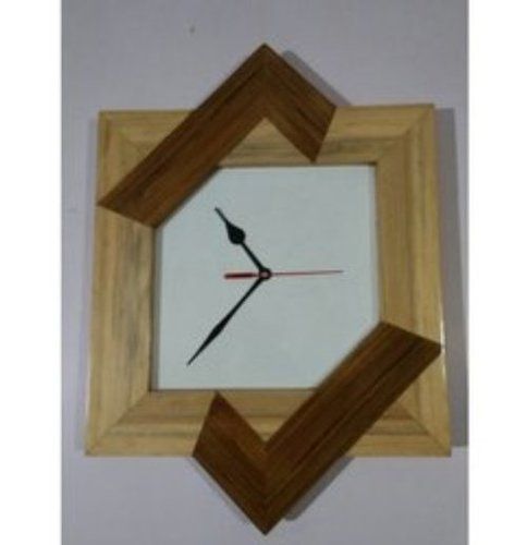 Ac02 19 Antiqued Wooden Wall Clock