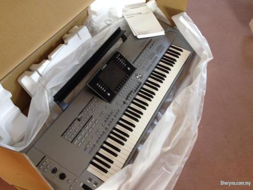 Yamaha Tyros 5 Musical Keyboard - New Condition, Durable Build | Long Functional Life, Easy to Use, Optimum Performance