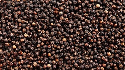 Whole Black Pepper Spice Grade: A