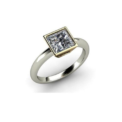 Fancy Design Solitaire Ring