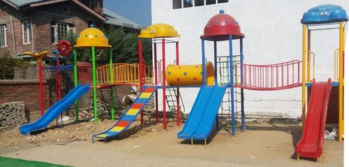 Fibreglass And Jindal Pipe Kids Residential Playground Slides