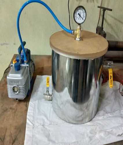 Industrial Degassing Vacuum Chamber Gas Pressure: 600 Kgf/Cm2