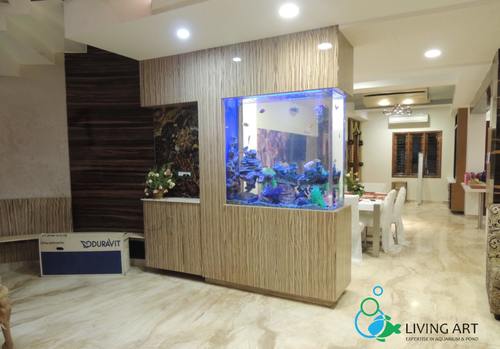 Transparent Long Life Acrylic Fish Aquarium