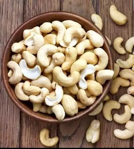 White Whole Dried Cashew Nuts