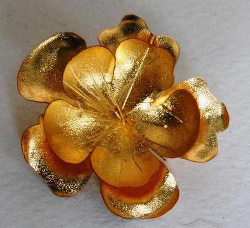 Gold Leaf Small Blossam Flower