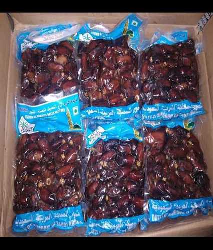 Brown Fresh Saudi Wet Dates