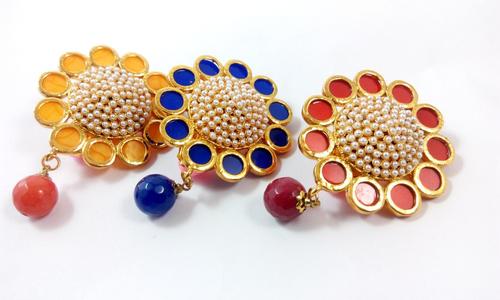 Designer Ladies Saree Brooches Gender: Women