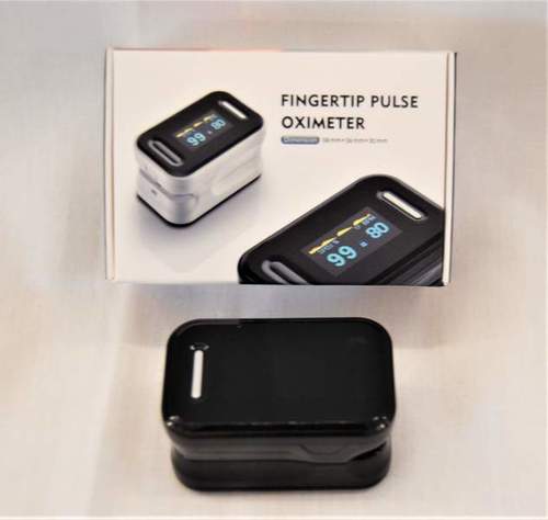 Digital Display Fingertip Pulse Oximeter