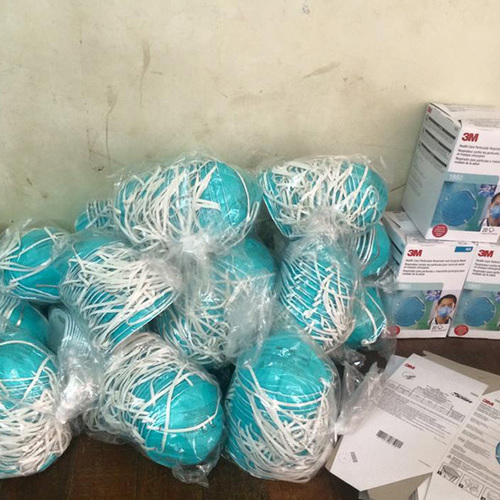 Original 3M 1860 N95 Respirator Face Mask Age Group: Suitable For All Ages