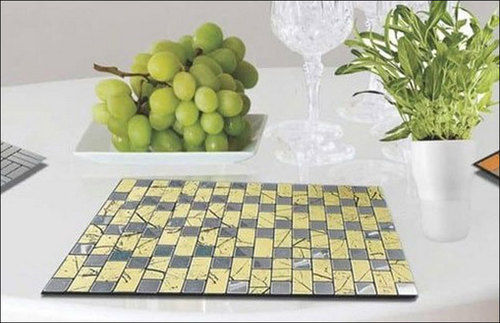 Multicolor Check Designer Table Mats