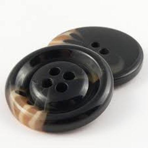 Resin New Fashion Two & Four Hole Round Overcoat Button