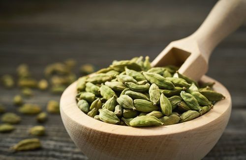 Natural Dried Whole Green Cardamom
