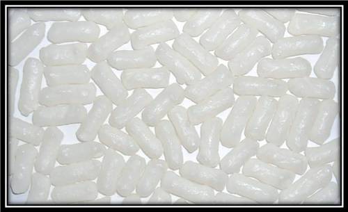 Soap Noodles (Sodium Palmate) Cas : 61789-89-7 Ingredients: Palm Oil