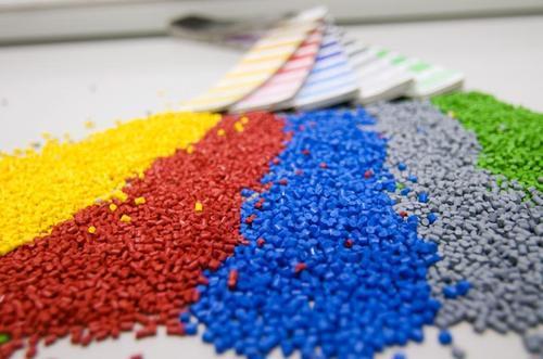 Masterbatches For Engineering Polymers