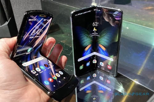 (2019) Razr Mobile Phone (Motorola) Display Color: Color