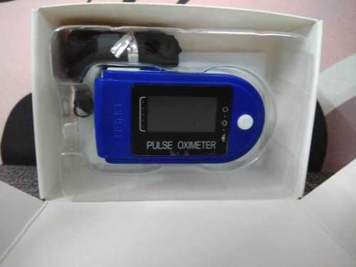 Portable Digital Pulse Oximeter Power Source: Battery